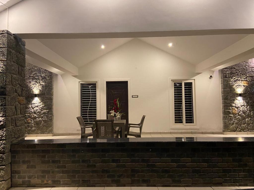 Rr Holiday Inn Tamilnadu - Tamilnadu - Kodaikanal Exterior foto
